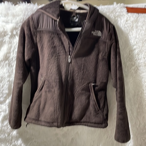 The North Face Oso brown zip-up hoodie. Fuzzy on the inside too! - Picture 3 of 5